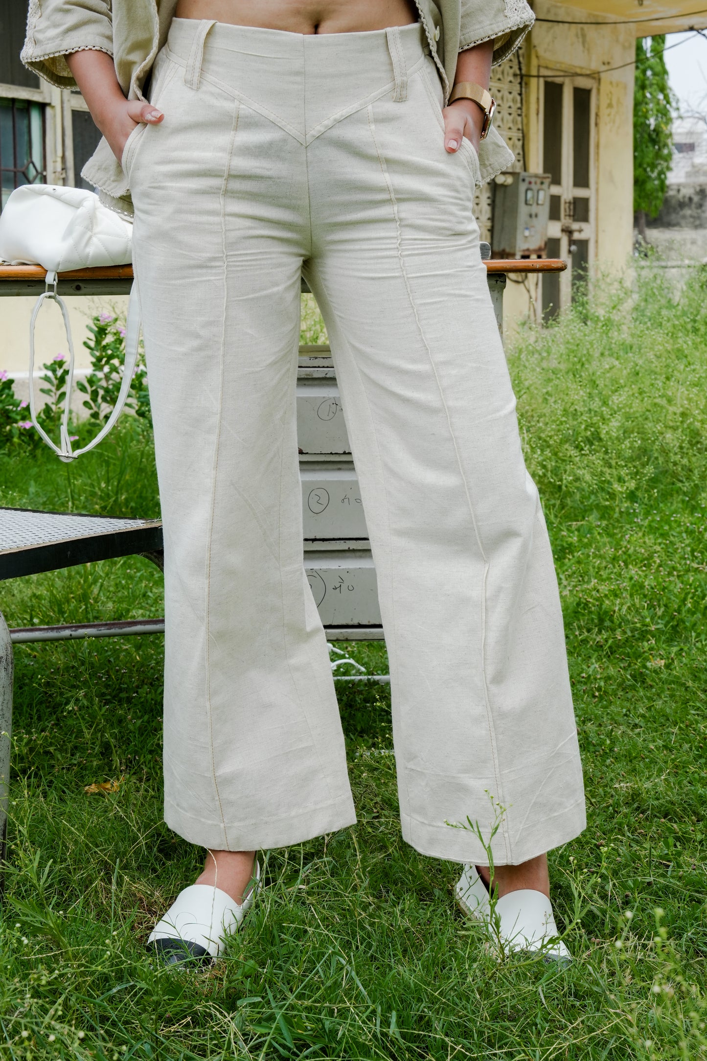 NOMAD SEAM TROUSERS