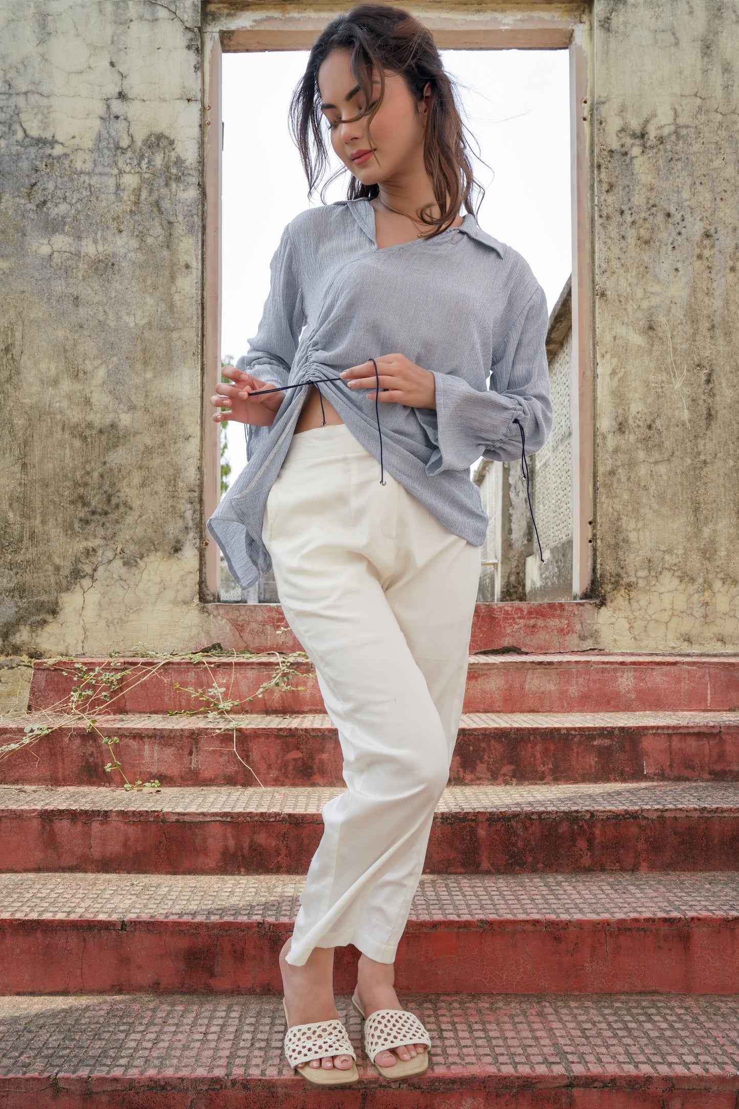 CLOUDLINE DRAWSTING TOP